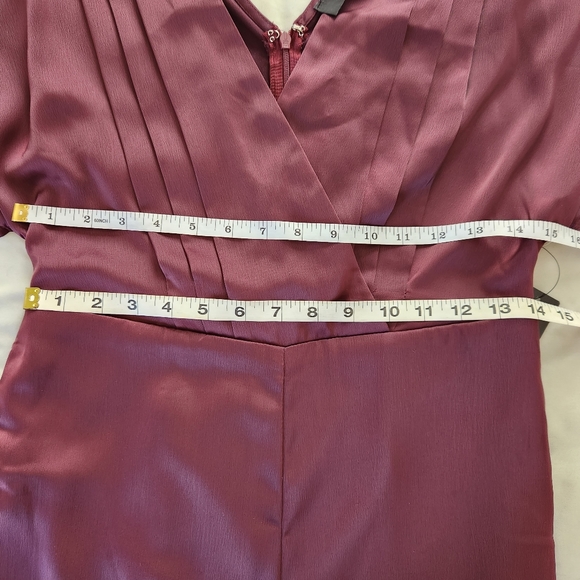 Lulus Kiss Me Now Plum Purple Satin Short Sleeve Wide-Leg Jumpsuit Small New - Picture 11 of 11